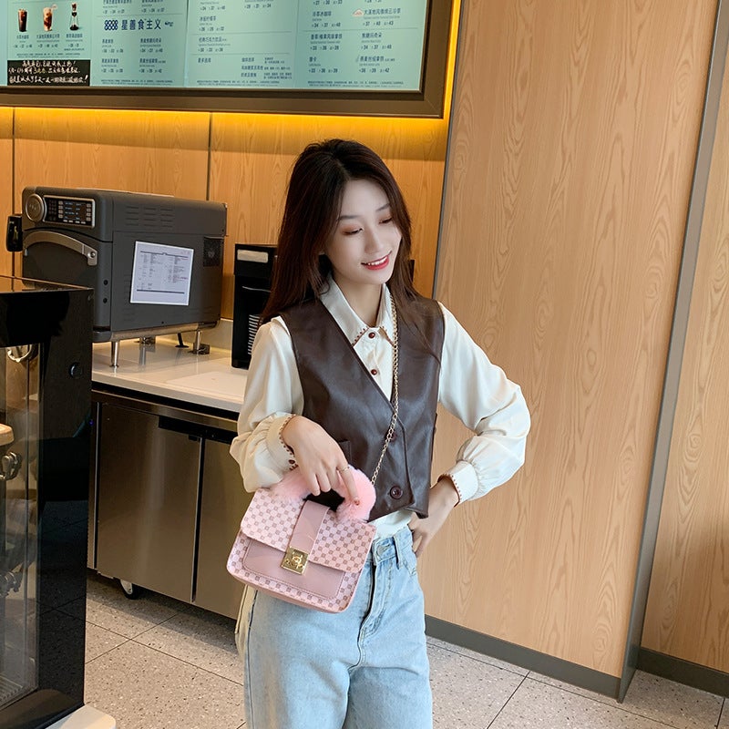 Plush Small Square Bag 2023Mini Handbag Fashion Handbag Chain Bag Printed Messenger Bag - Image 3