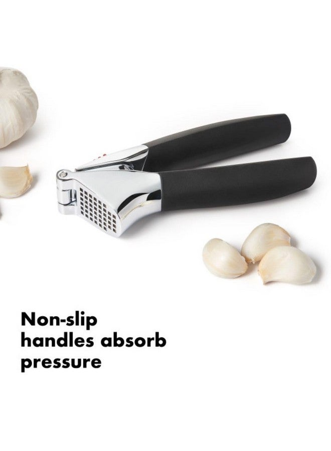 OXO OXO Good Grips Heavy Duty Garlic Press, Die-Cast Zinc, Black - Image 5