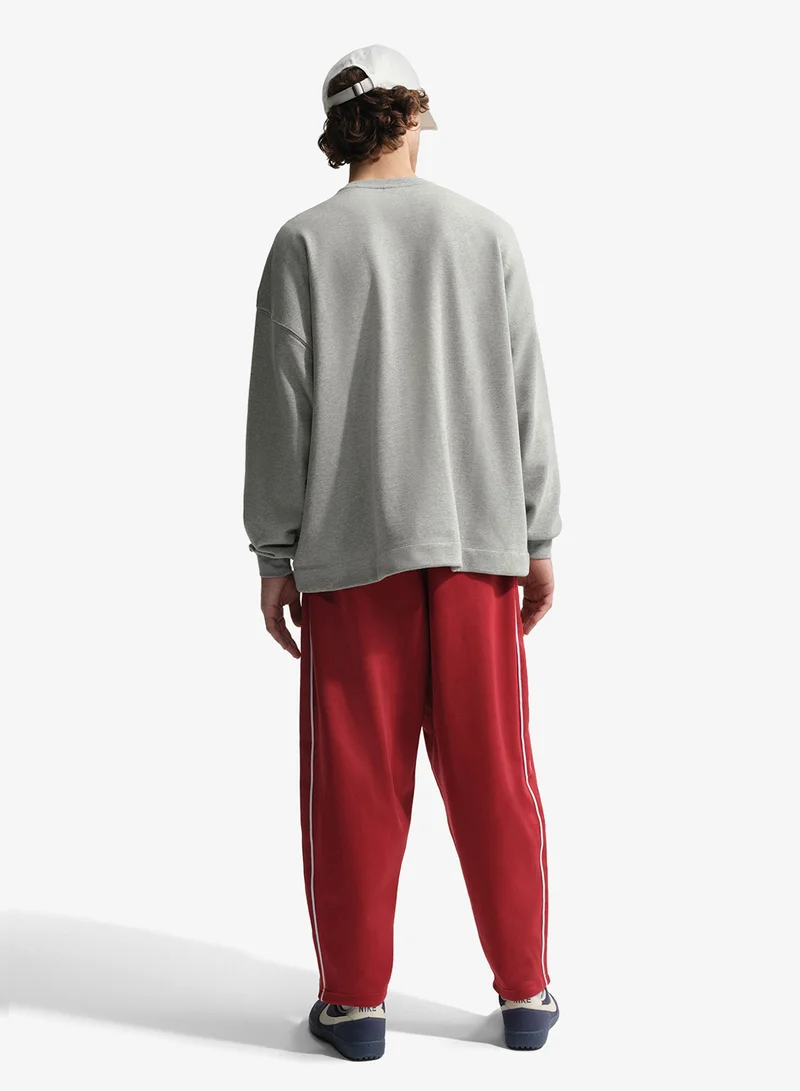 Nike Club Fleece Oversized Sweatshirt