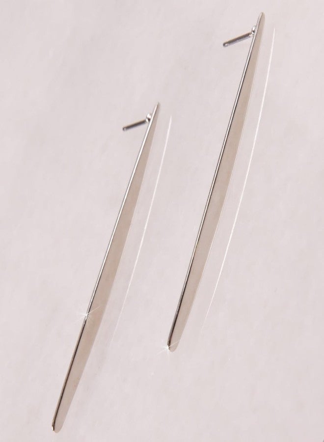 هامبل شيك نيويورك أقراط طويلة متدلية للنساء - أقراط متدلية طويلة فضية اللون للنساء، أقراط متدلية بتصميم مثلث مدبب بسيط، أقراط مرصعة بسيطة على شكل قضيب عمودي، أقراط مرصعة بتصميم هندسي مميز - Image 3