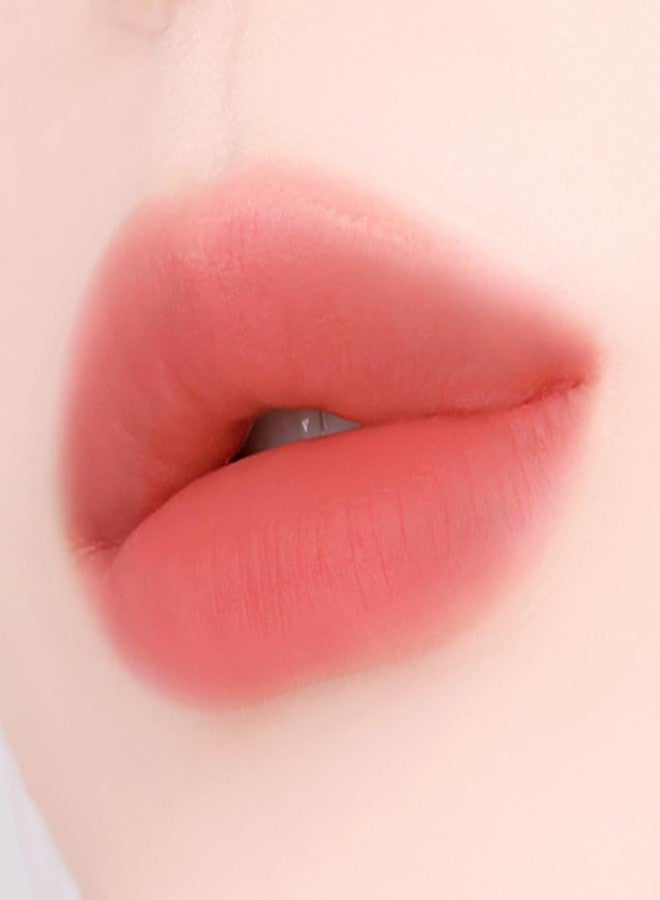 YNM Matte Veil Tint، لون سالتي فيل، لمسة نهائية ناعمة ومُموّهة، فرشاة شفاه سيليكون، منتجات تجميل كورية، غير لامع، مرطب، مقاوم للتلطخ، يدوم طويلاً، 0.09 أونصة - Image 3