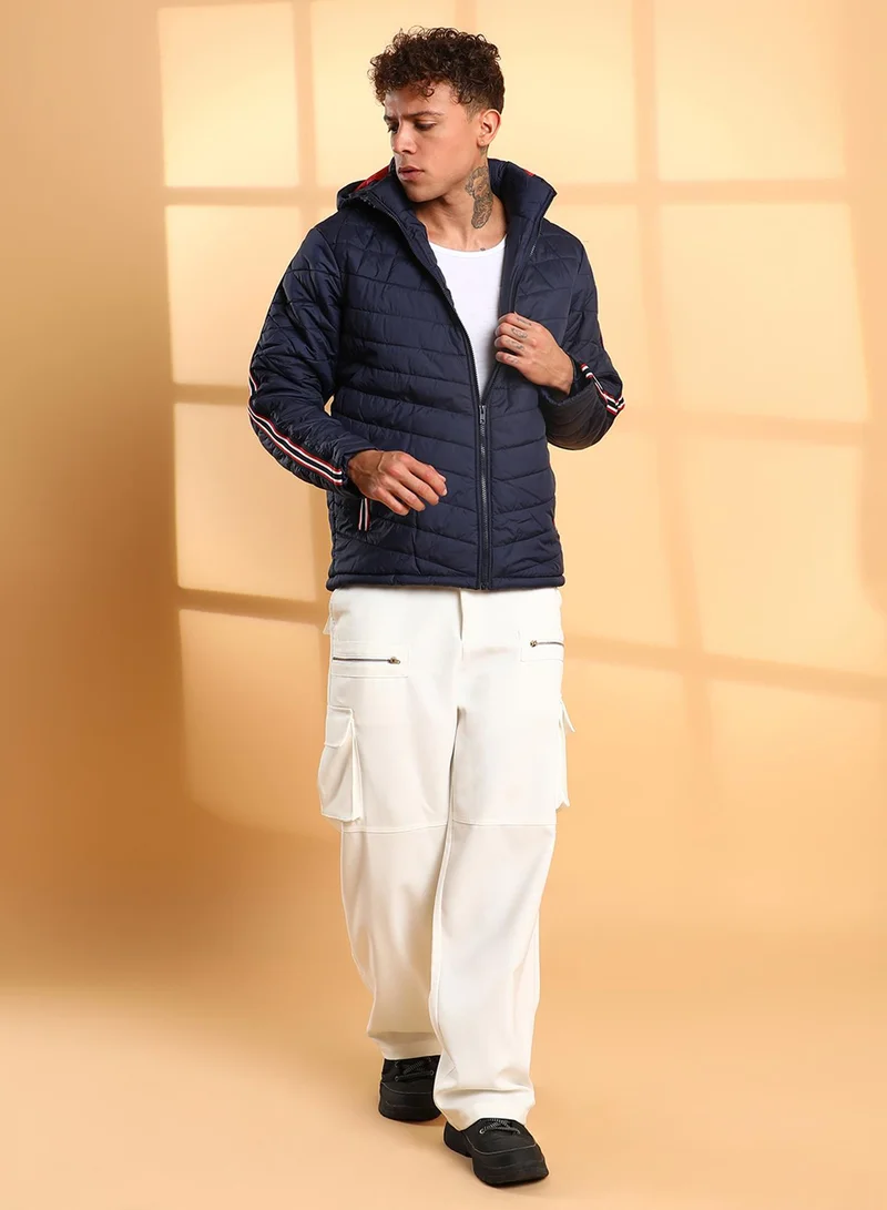 كامبوس سوترا Men's Dark Blue Quilted Puffer Jacket With Contrast Striped Sleeve