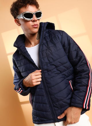 Men's Dark Blue Quilted Puffer Jacket With Contrast Striped Sleeve - pzsku/Z347FA19ED3624322E3B1Z/45/1747033417/1fe1b531-19d3-4ea3-b8db-814aec30fe56