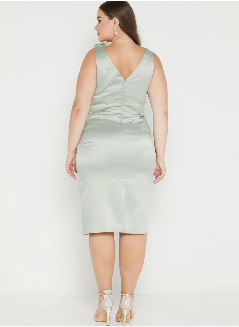 chi chi london curve Plunge Neck Knot Detail Dress