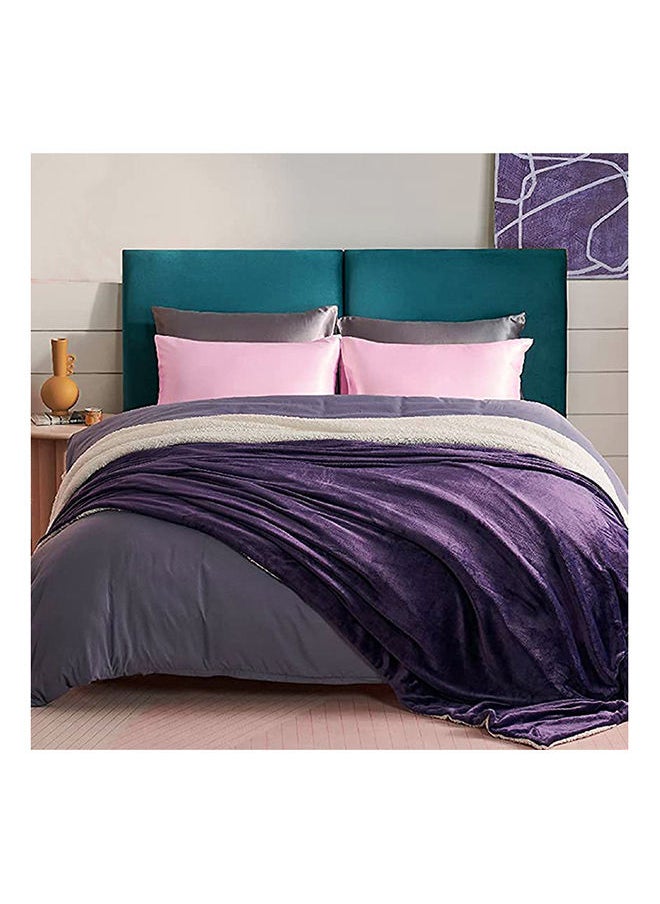 SpireHues Set of 2 Satin Pillowcase With Hidden Zipper  - Image 4