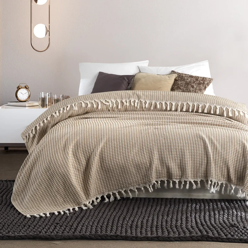 Vagonik Pyramid Double Bedspread 200 x 230 cm Piqué Cotton Armchair Sofa Cover with Tassels