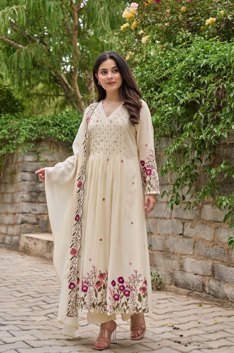 Shiv Textiles Women's Chanderi Silk Embroidered with Handwork Kurta Pant Dupatta Set(JD-SAHELI-Beige-M) - Image 2
