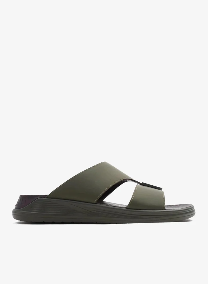 UOMO CAVALIER CLASSIC DESIGN SANDALS