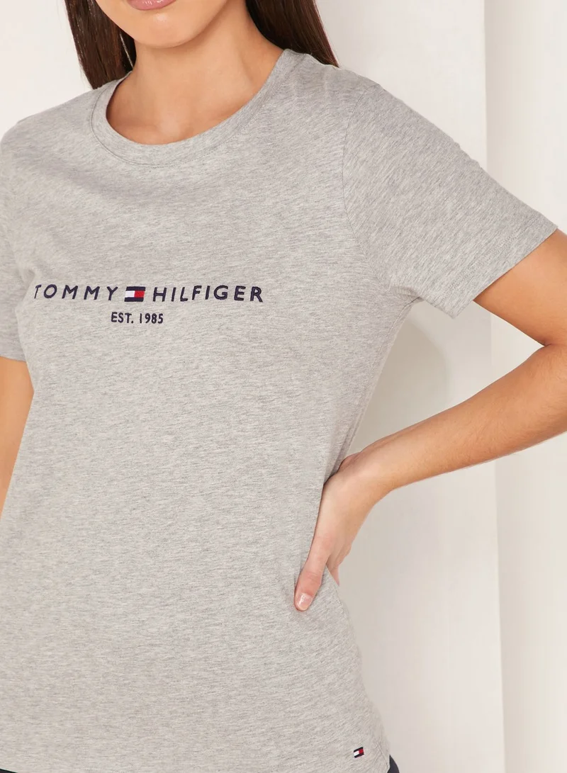 TOMMY HILFIGER Crew Neck Logo T-Shirt