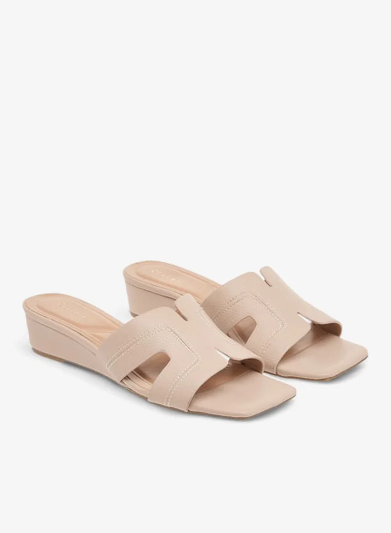 سيليست صنادل نسائية سهلة الارتداء بكعب إسفيني