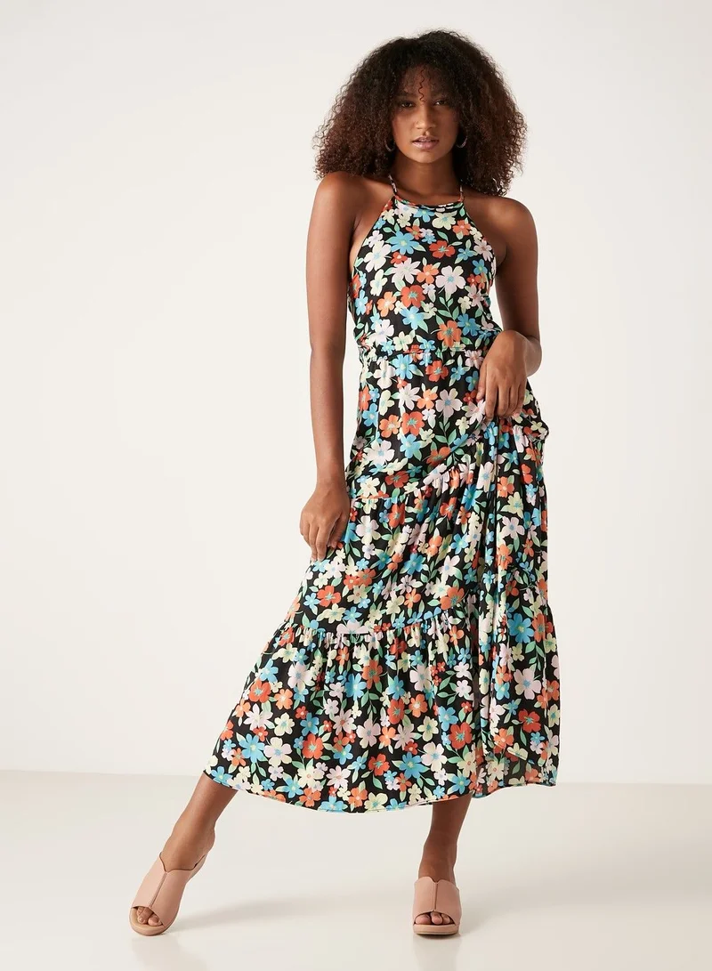 لو كونفورت Solid Slip-On Sandals with Wedge Heels