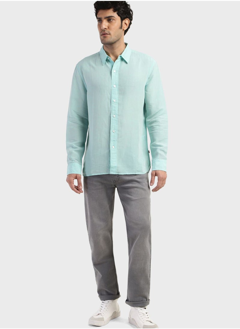 Levi's - Essential Regular Fit Shirt - Image 1