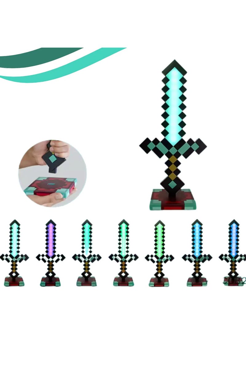 سيف الماس، سيف بكسل، ضوء ليلي 38.5 سم، مصباح مكتب USB، ضوء ليلي LED، ديكوري، ممتع، آمن ورائع، لعبة ضوء بجانب السرير مع 7 أنواع من الأضواء لغرف نوم العائلة أو غرف المعيشة أو المكاتب - Image 1