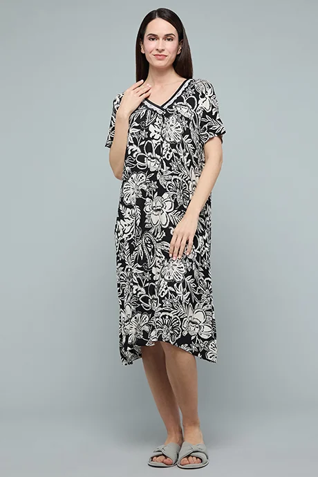 أر أند بي Printed Nightdress with V-Neck and Short Sleeves