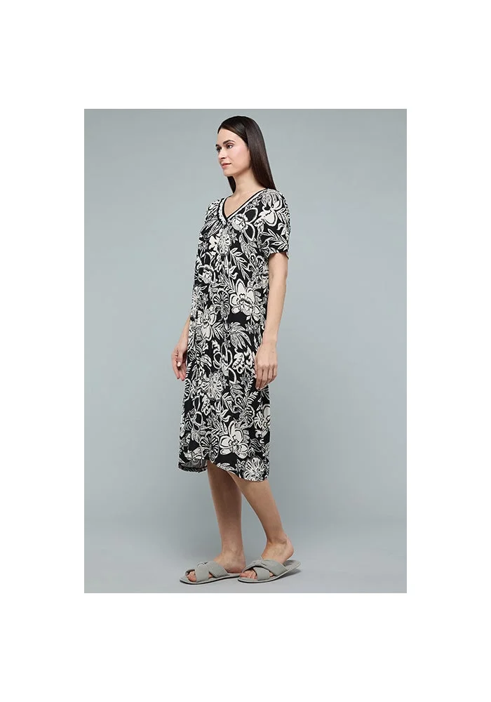 أر أند بي Printed Nightdress with V-Neck and Short Sleeves