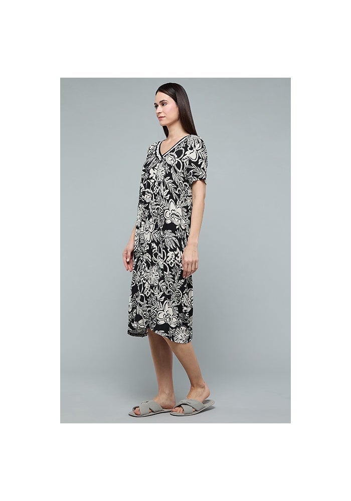 R&B Printed Nightdress with V-Neck and Short Sleeves - Image 2