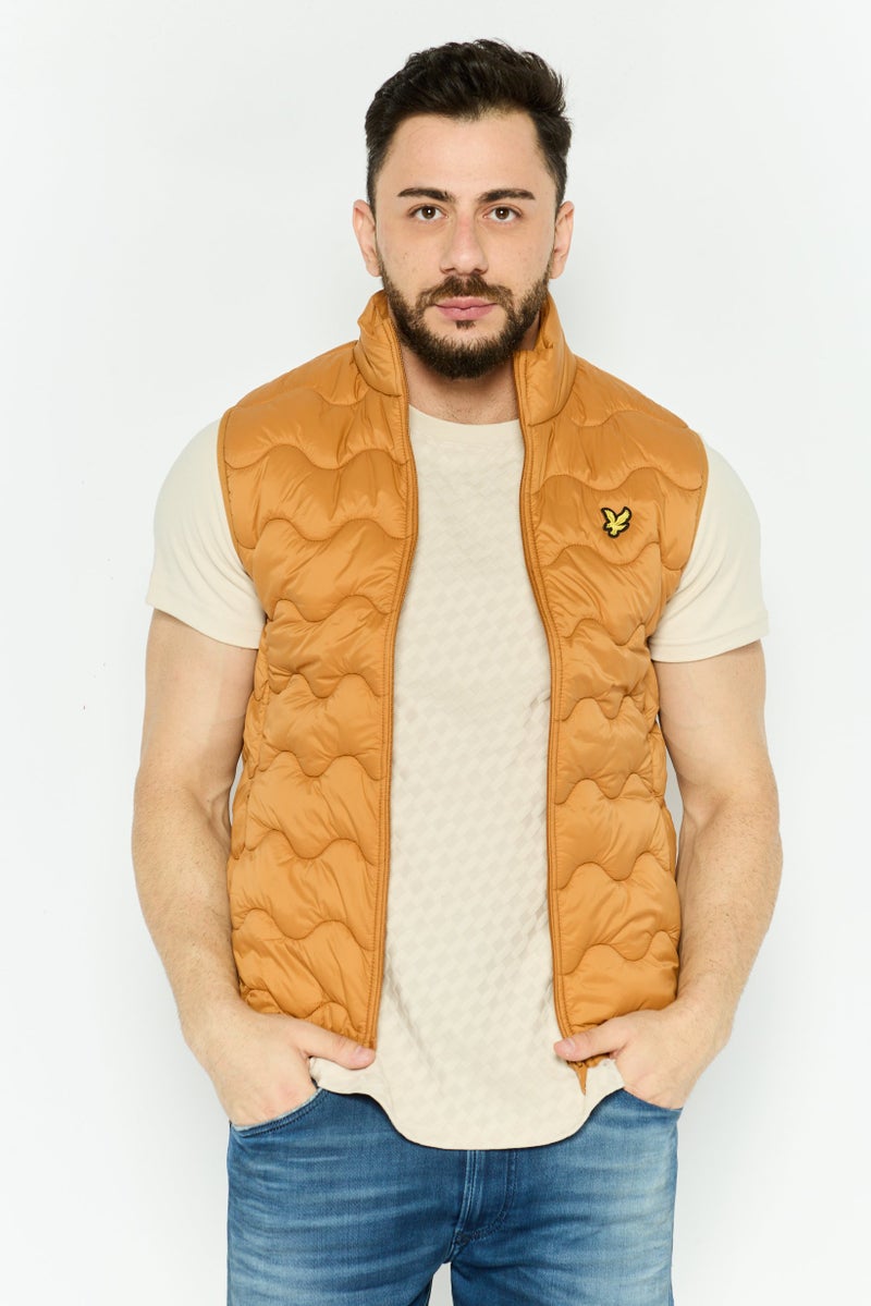 Lyle & Scott Men Quilted Print Jacket Vest, Slight Brown - Image 1
