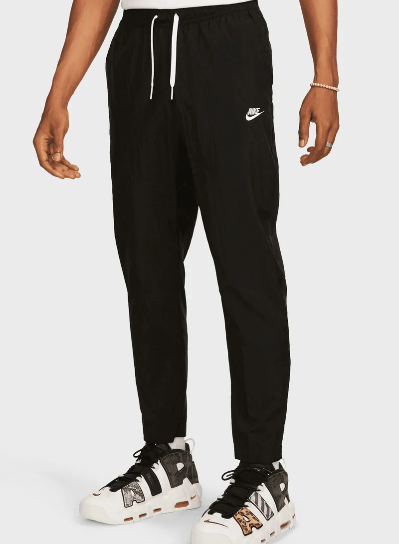 Nike Club Woven Lightweight Pants
