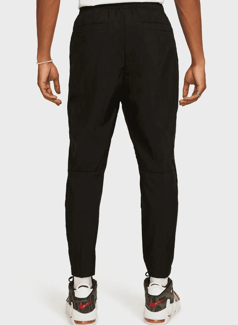 Nike Club Woven Lightweight Pants