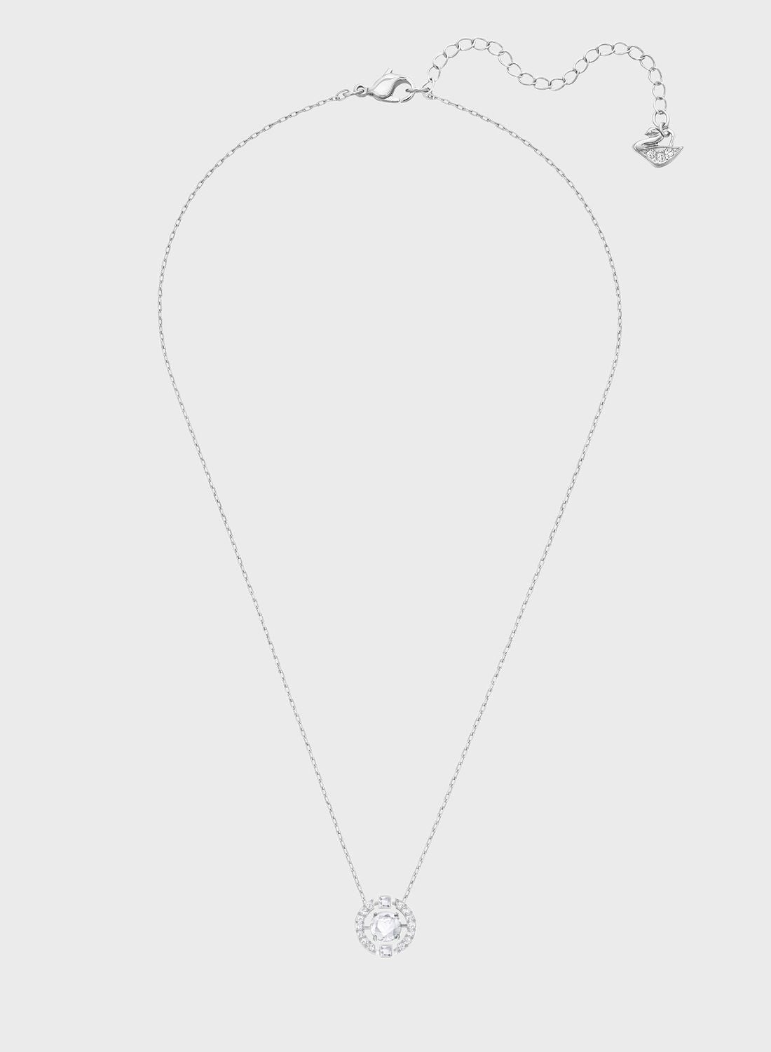 عقد مزين بالكريستال