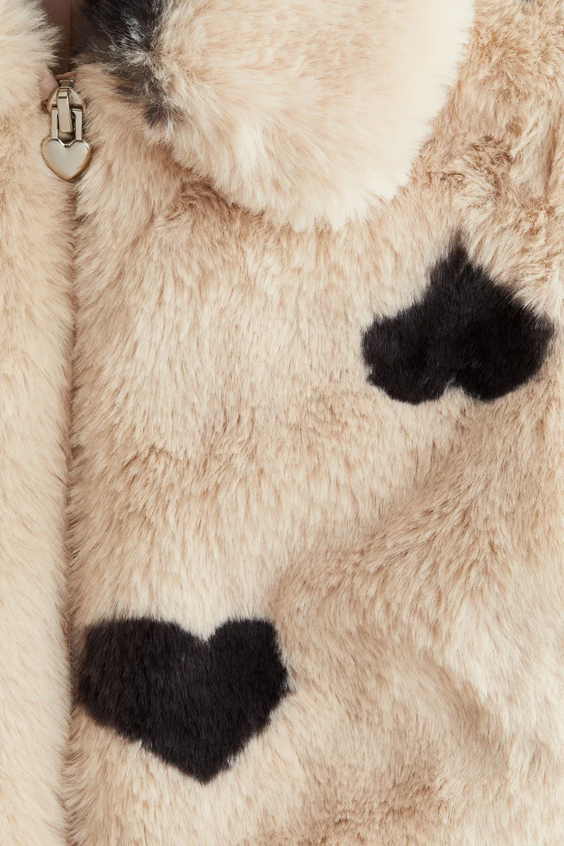 اتش اند ام جاكيت بتصميم ناعم