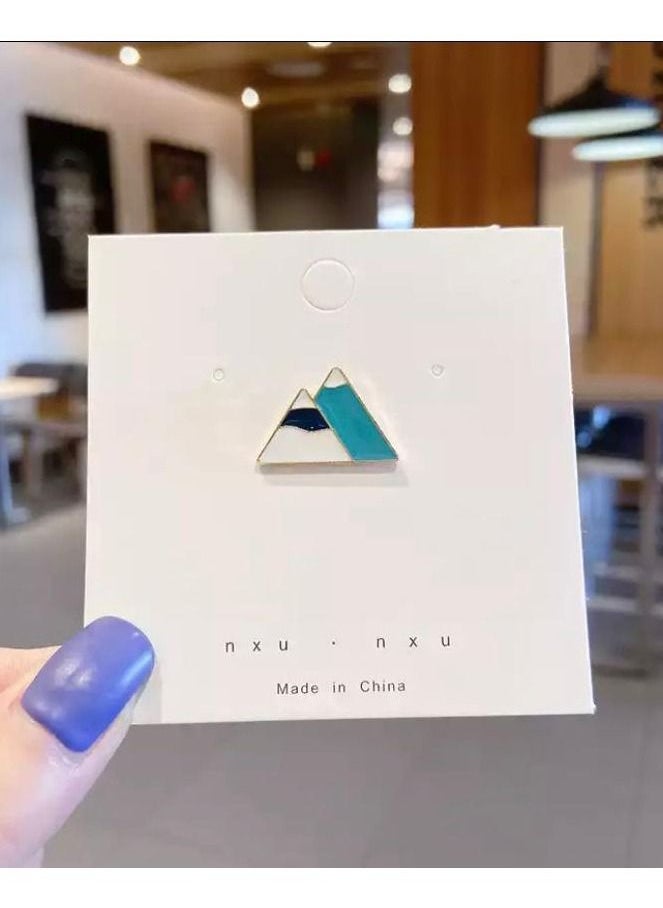 5esha - Triangle Brooch - Image 1