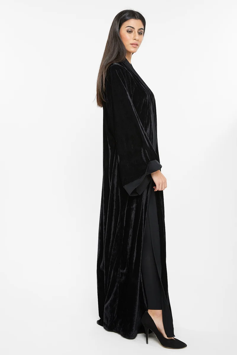النخبة A casual abaya in light weighed rich velvet-AJ151A