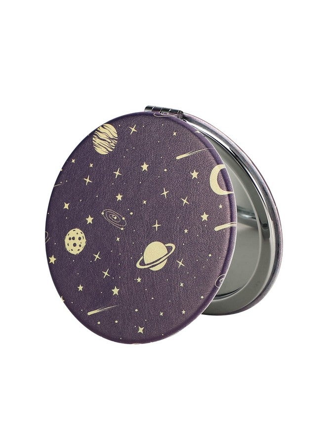 داينيبي مرآة مكياج صغيرة الحجم من Dynippy مصنوعة من الجلد الصناعي للحقائب ومرآة جيب صغيرة ومرآة يد محمولة ذات وجهين مع تكبير 2 × 1 × للنساء والأم والأطفال هدية رائعة - Universe - Image 1