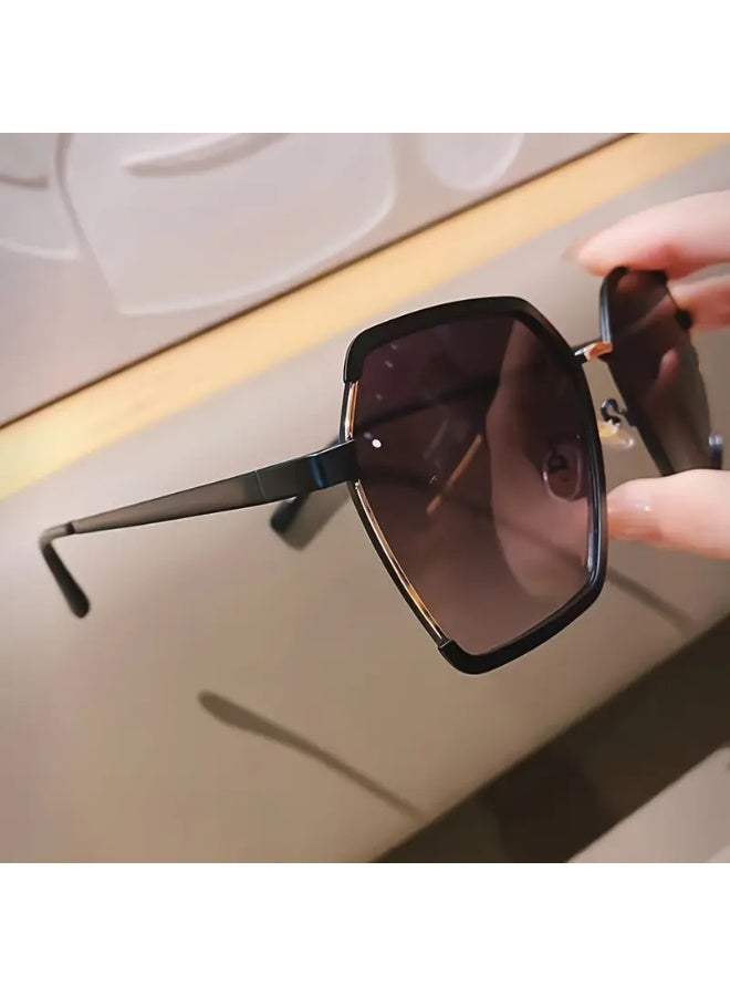 SCENT HOUSE Chic Oversized Square Fashion Glasses for Women - Retro Style, Perfect for Casual Attire and Street Photography (Includes eyeglass case),sunglasses - Image 2