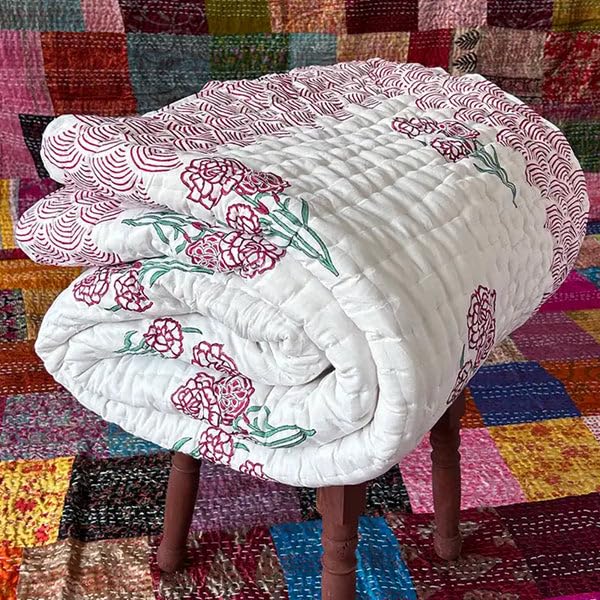 THE JAIPUR WALA THE JAIPUR WALA Organic Mulmul Cotton Quilt Rose  - Image 1