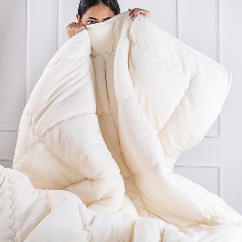 SPREAD SPAIN SPREAD SPAIN Microfiber Arctic Extreme Luxury Winters Quilt 700 GSM Ultra Soft Super Cosy Comfort for All Seasons Breathable Quilt Single 60x90 Inches Off White  - Image 4
