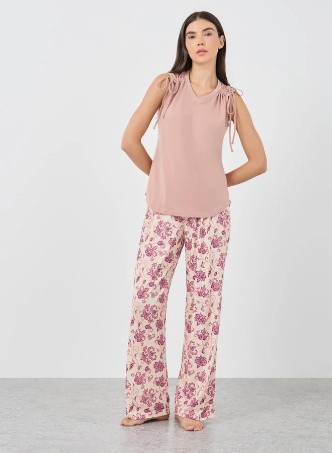 ستايلي Styli V Neck Ruched Shoulder Tank and Floral Pyjama Set