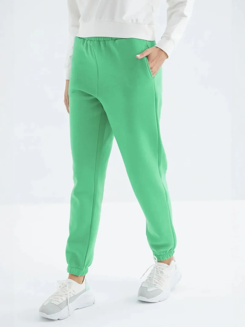 تومي لايف TOMMY Women's High-Waist Fleece Jogger Sweatpants
