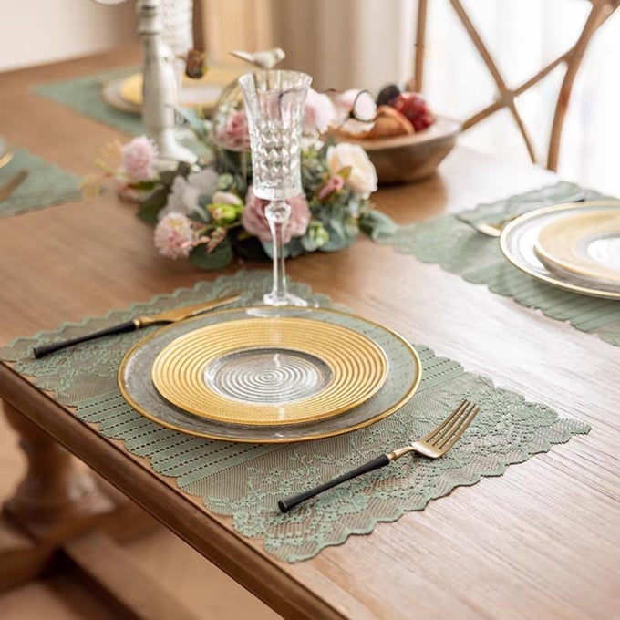 LACE PLACEMATS SET OF 2 DINNING TABLE LACE PLACE MATS WITH STRIPED AND FLORAL DESIGN VINTAGE LUNCHMAT DOILIES HOLLOW VASE MAT FOR HOME KITCHEN DECORATION RUSTIC BOHO CLOTH ROMANTIC WEDDINGGREEN