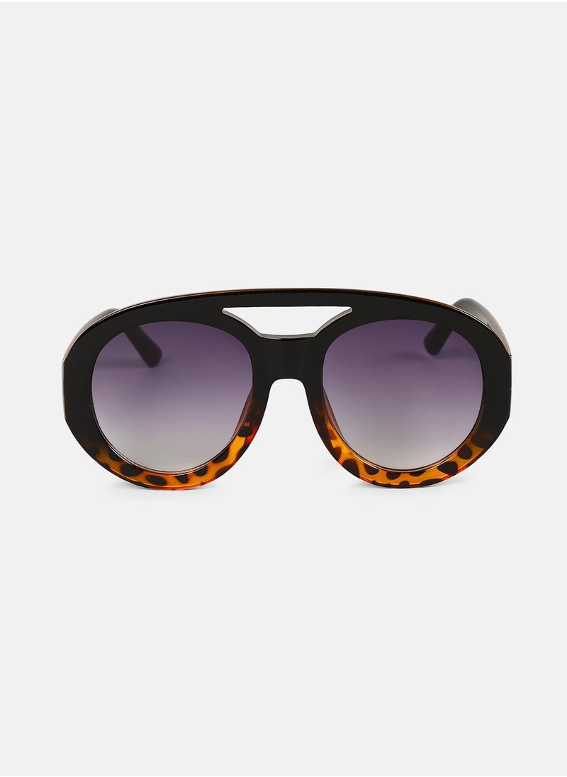 Haute Sauce Polarized Full Rim Shield Sunglasses For Women  - Image 1