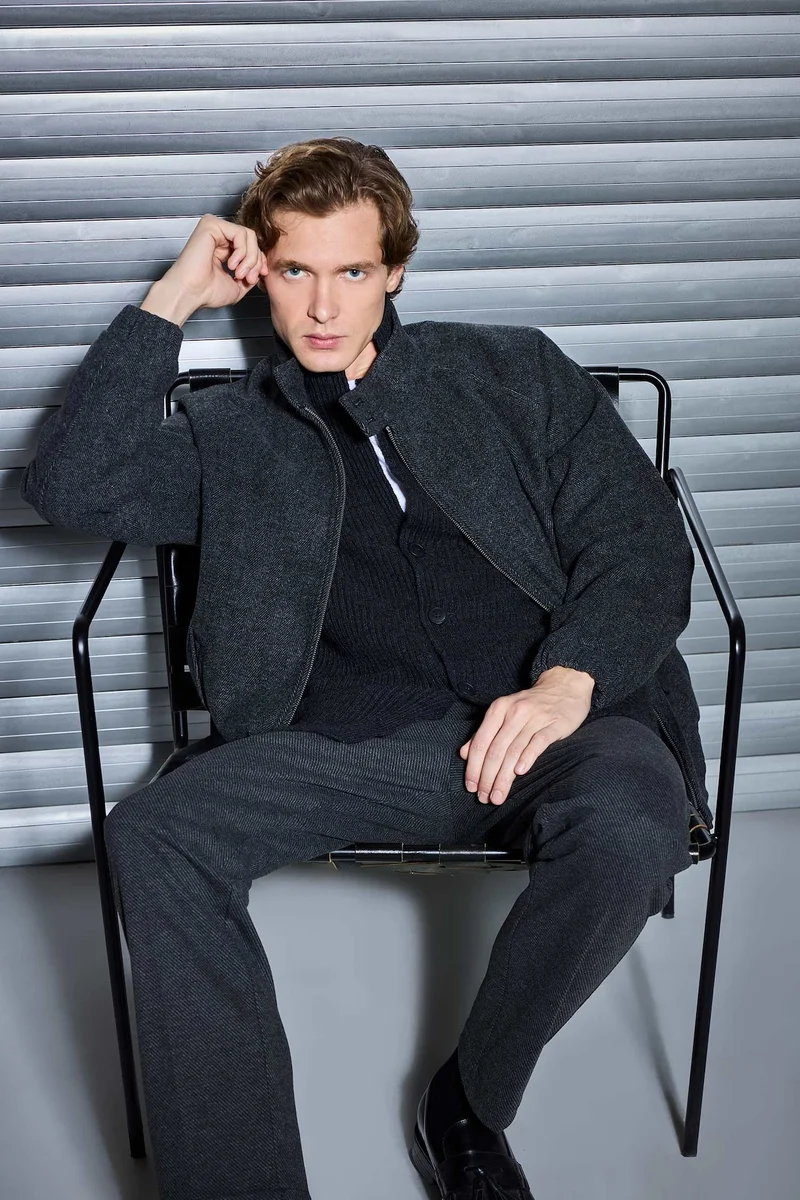 ديفاكتو Regular Fit Stand Collar Zippered Lined Jacket