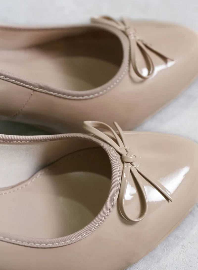 EVANS Heeled Court Shoes