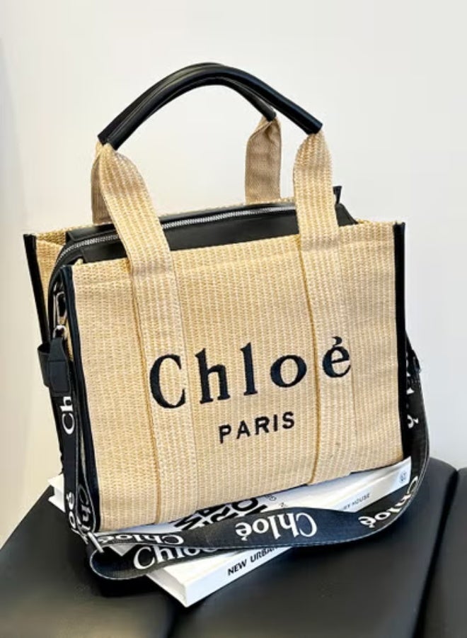 Chloe Raffia Tote：Logo - Detailed, Contrast Sophistication 32cm*25cm*12cm - Image 1