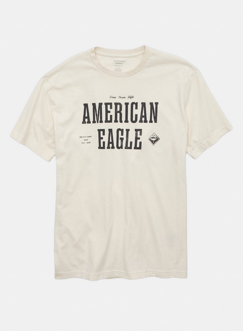 American Eagle تي شيرت جرافيك بشعار AE - Image 3