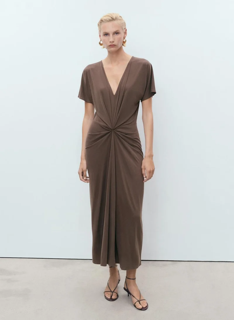 مانجو V-Neck Short Sleeve Twisted  Maxi Dress