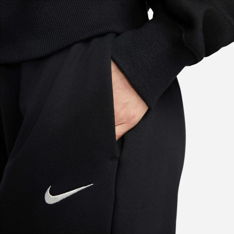Nike Black Women's Sportswear Phoenix Fleece 1/2-Zip Cropped Sweatshirt for Women | Best Price UAE