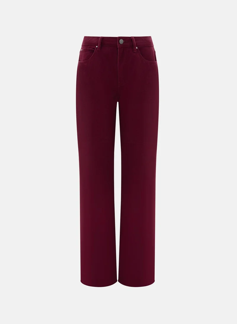 ليتشي جينز بقصة مستقيمة من الدنيم اللامع