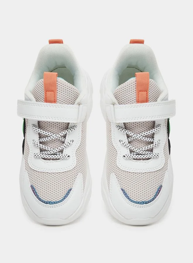 Styli Styli Boys Dino Accent Hook And Loop Sneakers