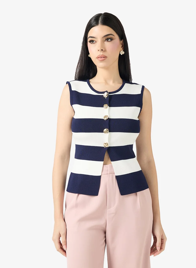 ايلا صدرية مخططة