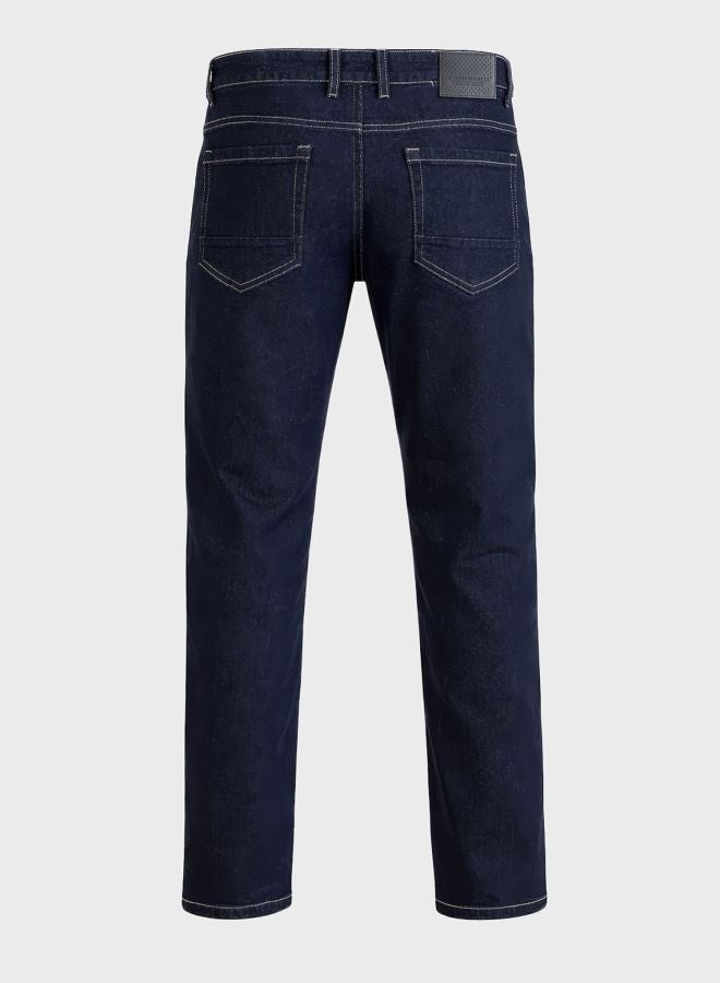The Indian Garage Co Men Slim Fit Solid Scoop Pocket Mid-Rise Jeans - Image 5