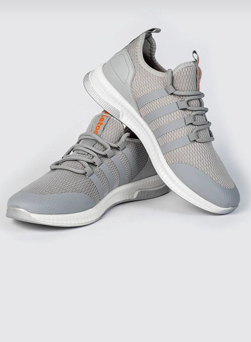 Sports shoes - from Leighton - gray color - flat heel - practical and comfortable for the feet  - Image 4