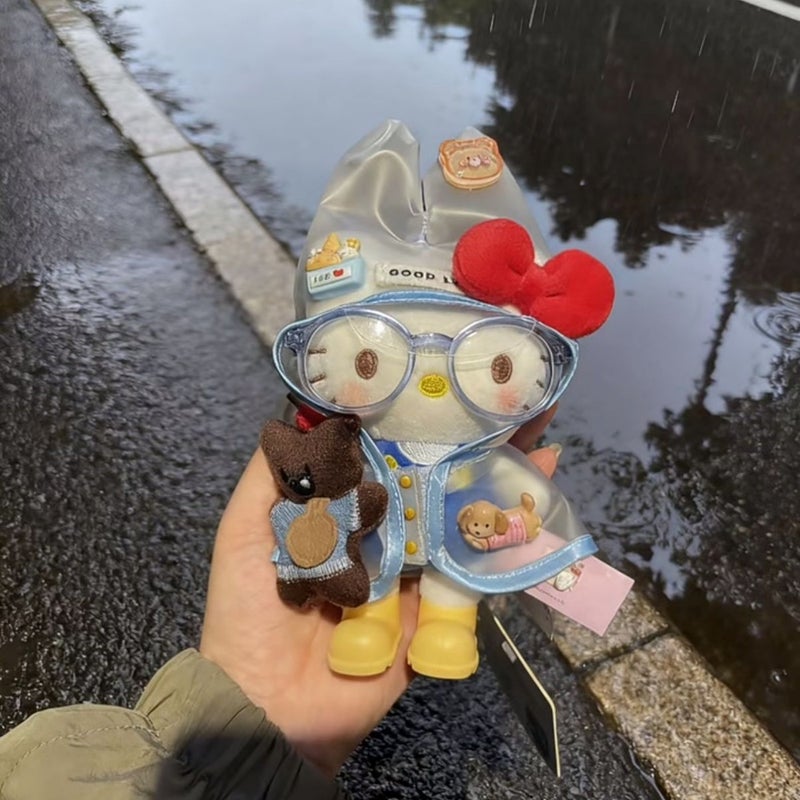 Plush Cartoon Hello Kitty Keychain Charm - Image 4