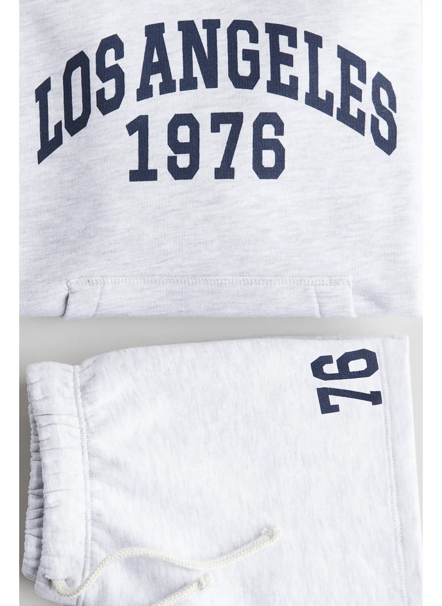 اتش اند ام 2-Piece Brushed-Inside Hoodie And Shorts Set