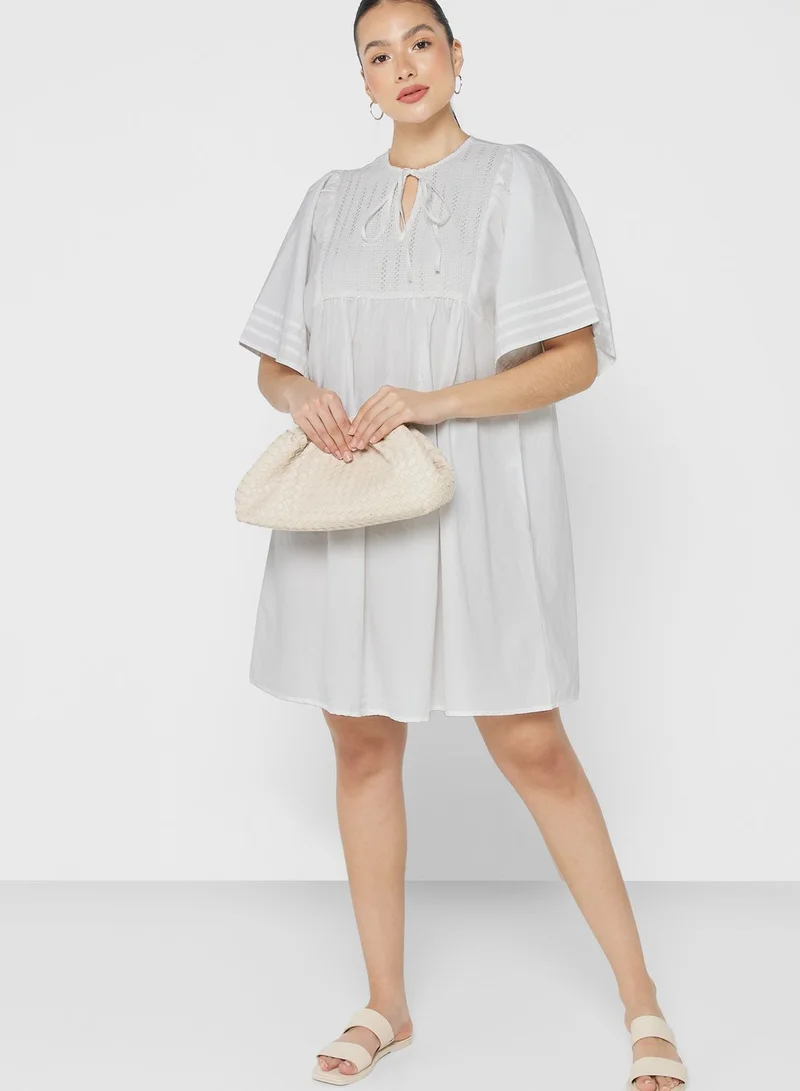 VERO MODA Keyhole Neck Tie Detail Dress