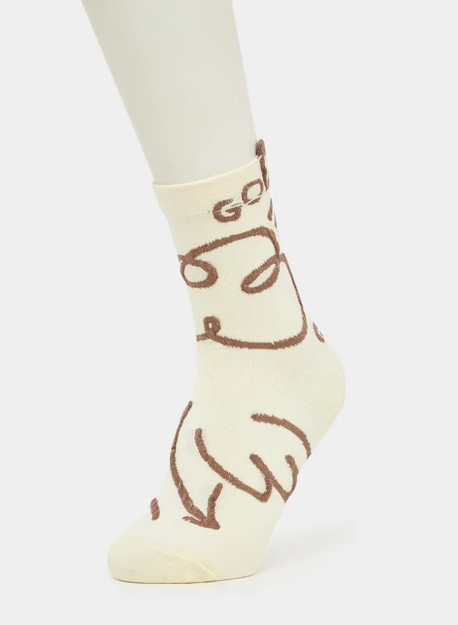 ستايلي مجموعة من 2 جوارب بطبعة جرافيك